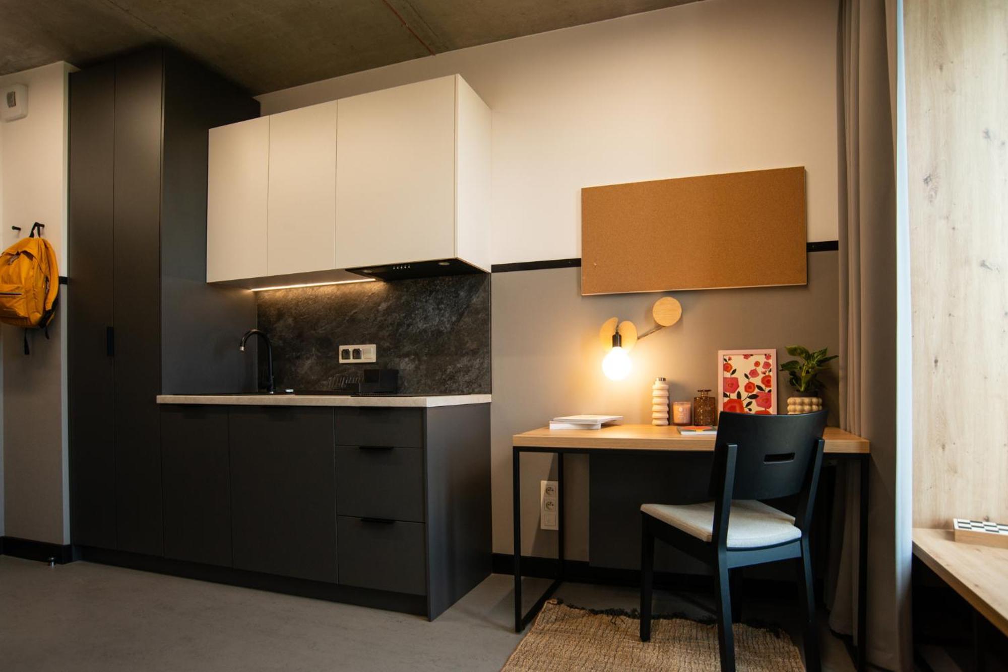Ht Nest Coliving Lägenhet Warszawa